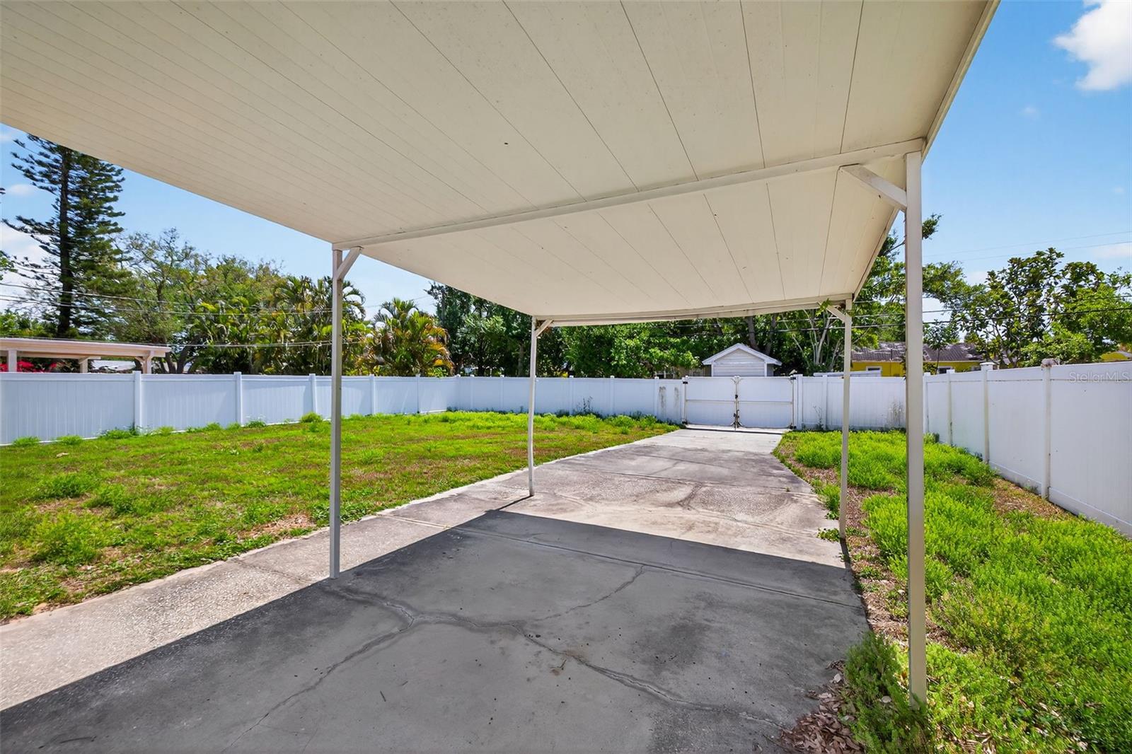 SNELL SHORES - Residential