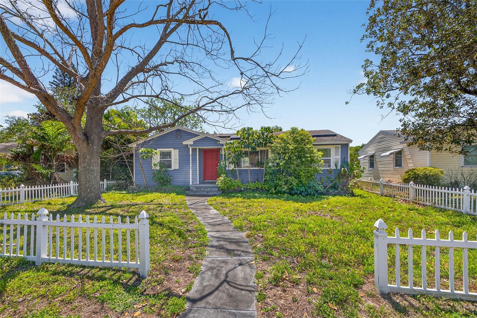 SNELL SHORES - Residential