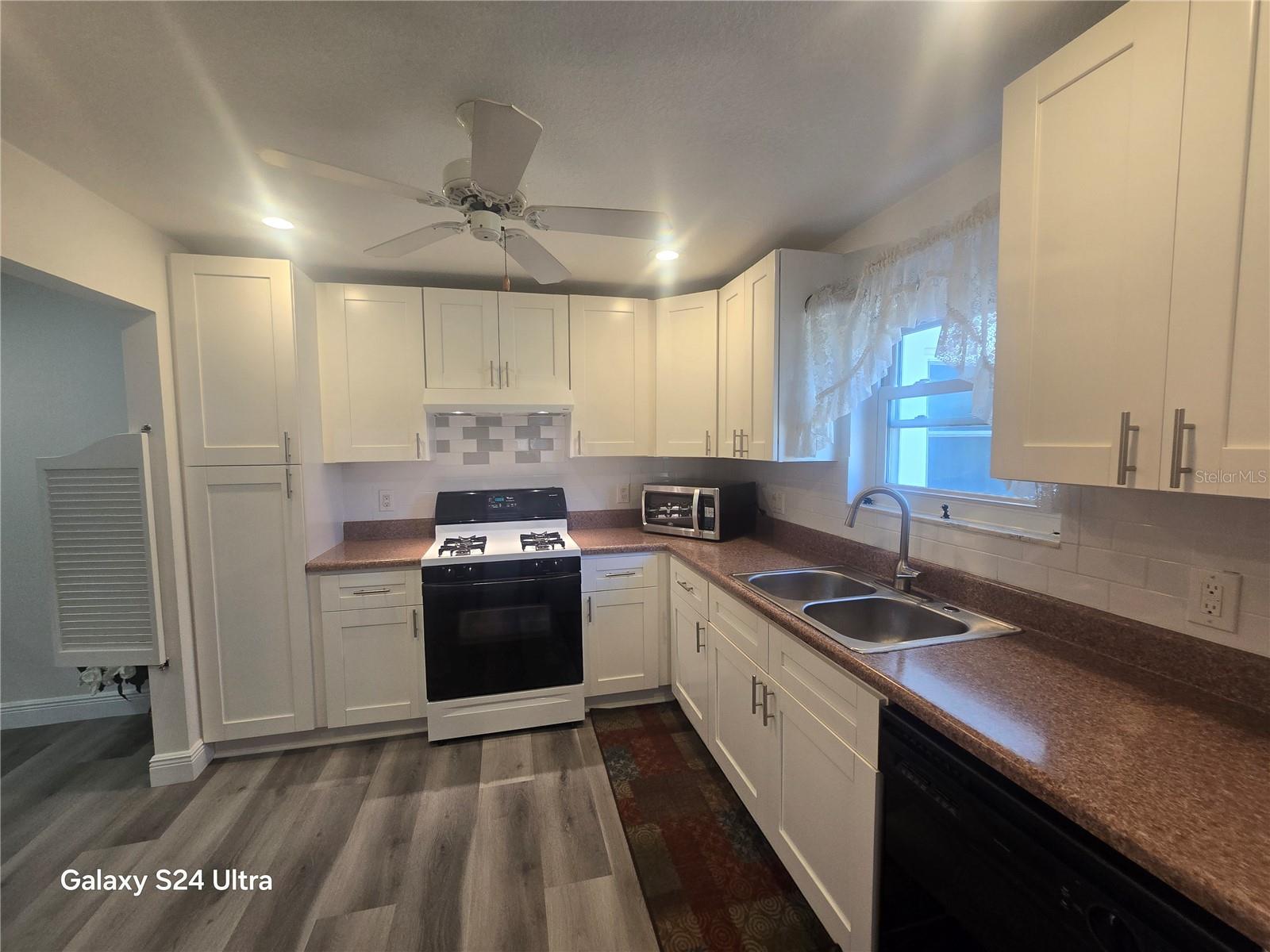 FIVE TOWNS OF ST PETE - Residential