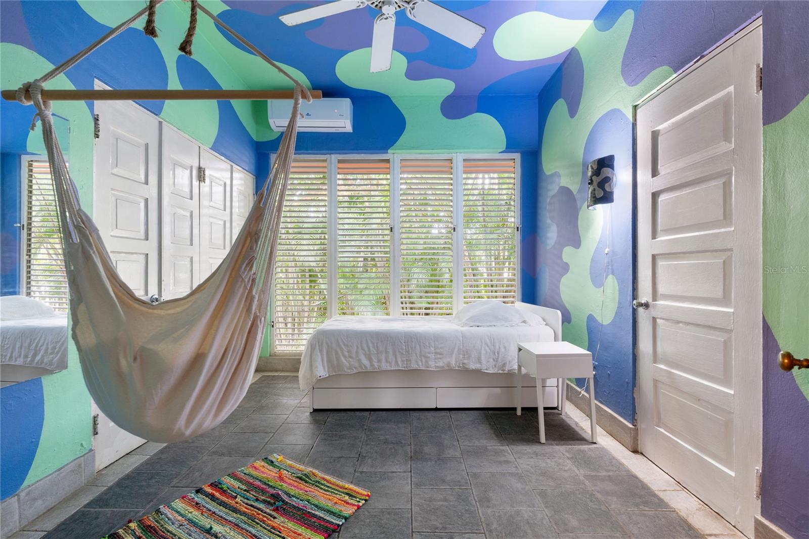 VILLA CAPARRA NORTE - Residential