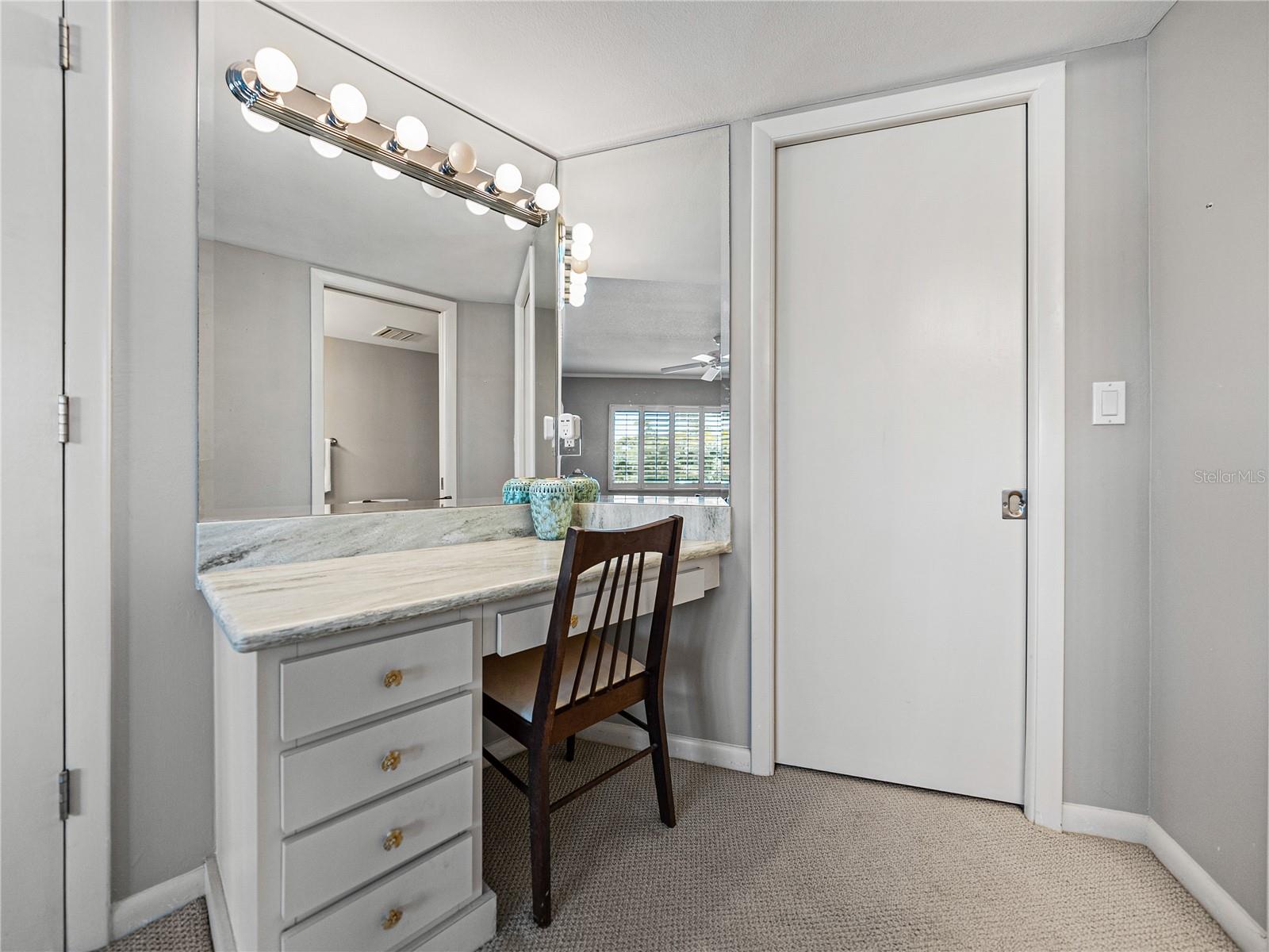 SEA OATS BLDG B - Residential