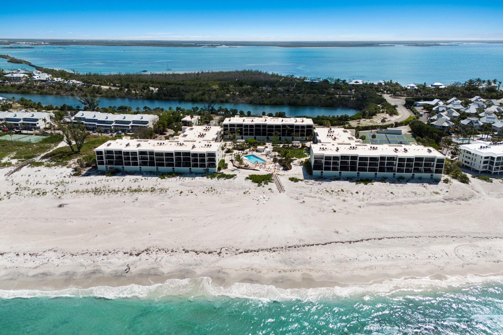 SEA OATS BLDG B - Residential