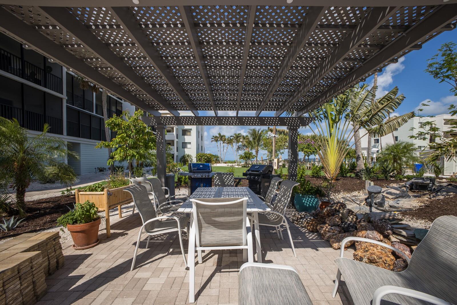 SEA OATS BLDG B - Residential