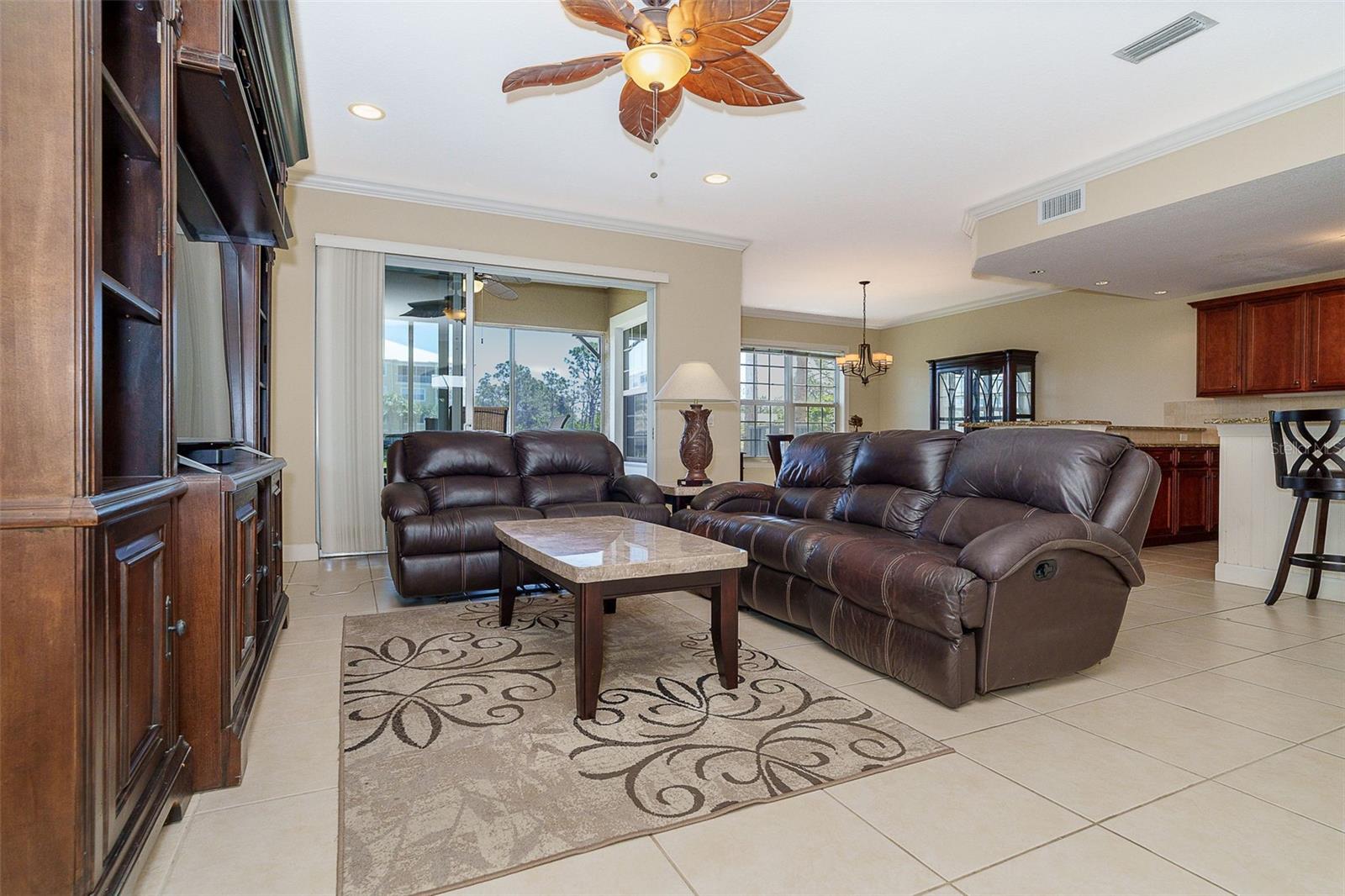HAMMOCKS-VILLAS PH 12 - Residential
