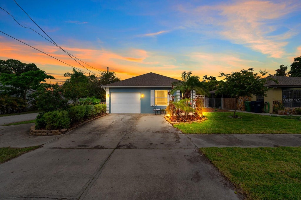 Photo of 3411 W North B Street, Tampa, FL 33609 (MLS # TB8527660)