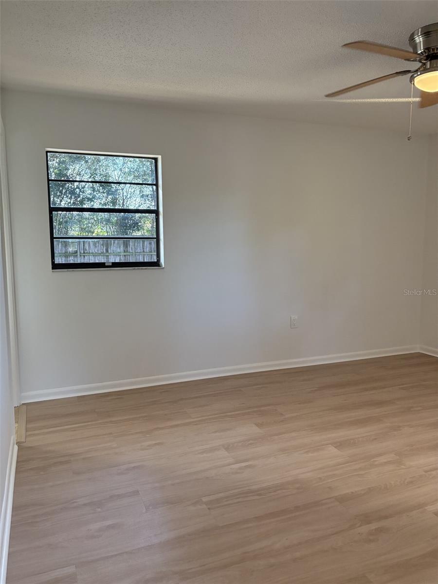 HI-LAND COURT - Residential