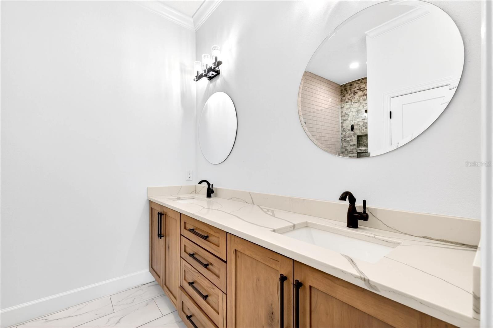 GRAYMONT LAND CO'S RESUBDIVISION - Residential