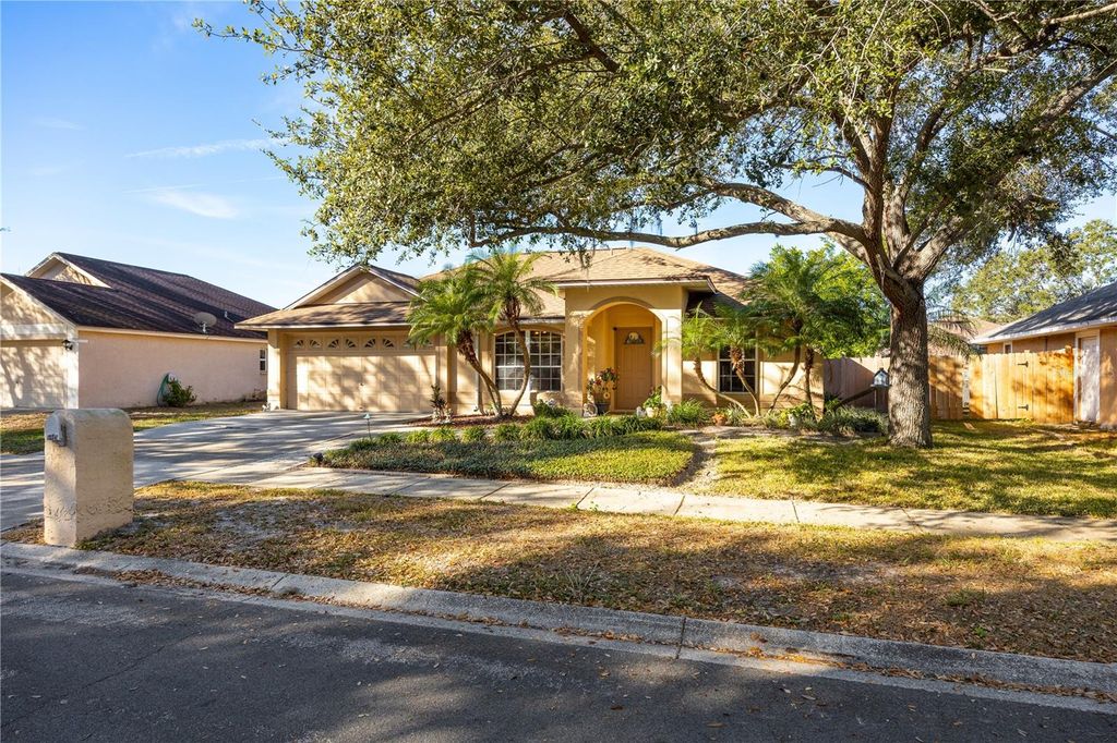 Photo of 5403 Chenault Place, Riverview, FL 33578 (MLS # TB8458887)