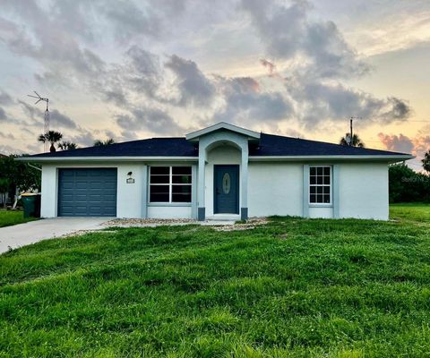 A home in PORT CHARLOTTE