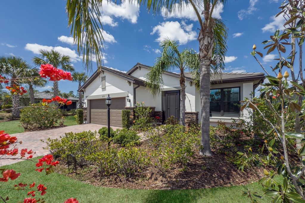 Photo of 6713 Chester Trail, Bradenton, FL 34202 (MLS # A4649512)
