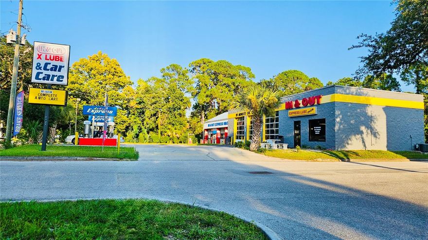 Well Maintained Commercial Real Estate - excellent location, highly traveled roads and excellent ingress and egress from both US19 and Grover Cleveland Boulevard.