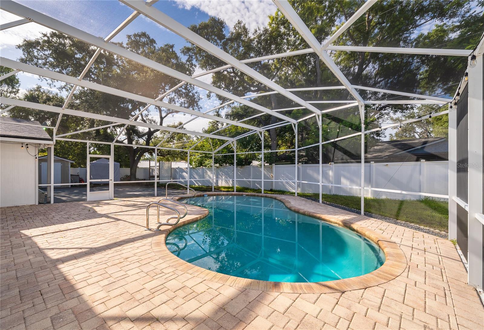 2462 CAROLTON ROAD