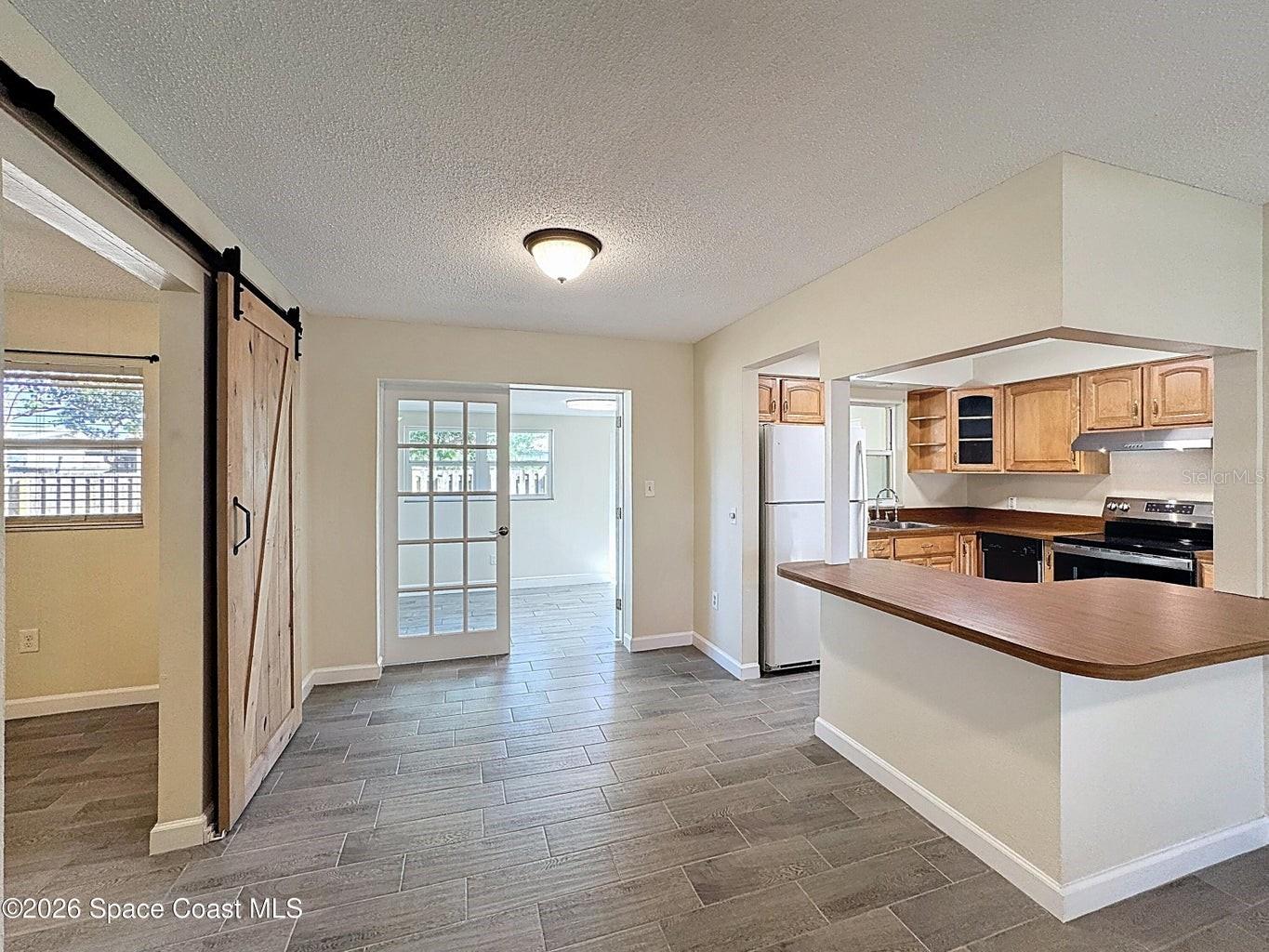 CARIBBEAN ISLES UNIT 01 - Residential