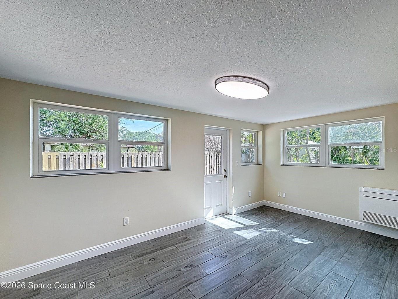 CARIBBEAN ISLES UNIT 01 - Residential