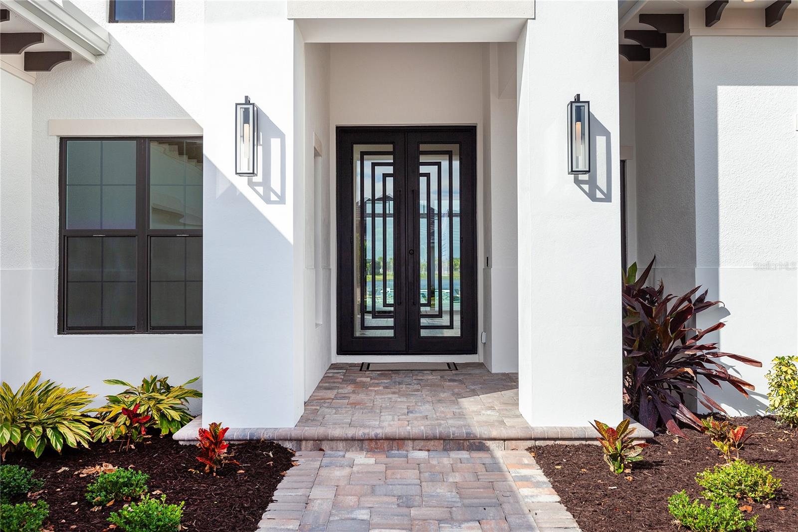 8367 SEA GLASS COURT