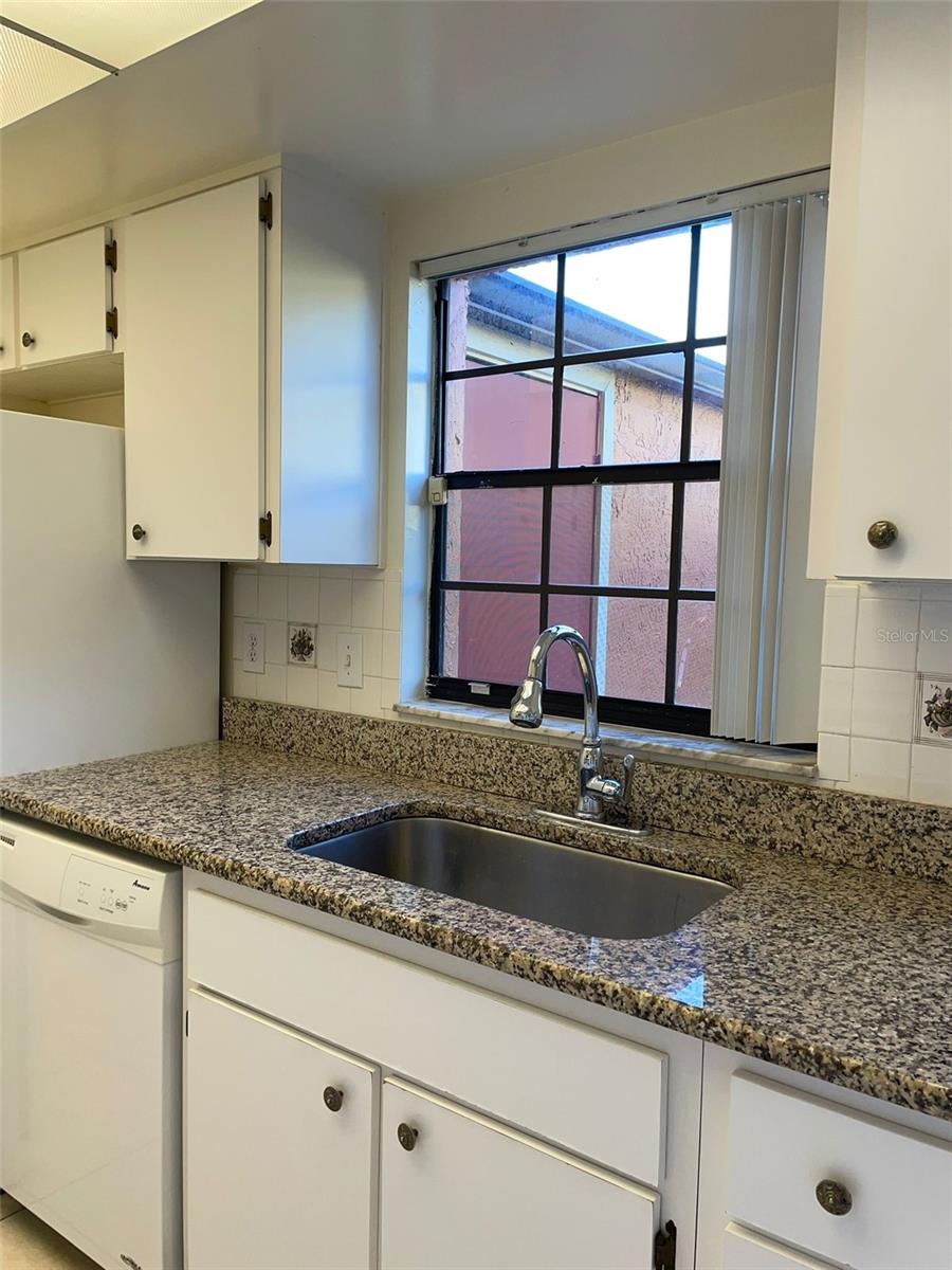 HIDDEN OAKS CONDO PH 12 - Residential