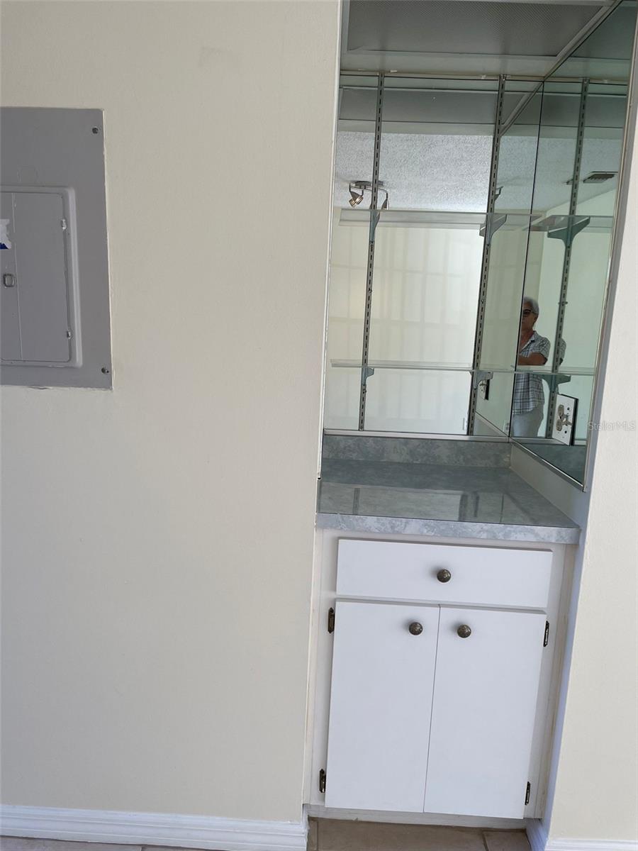 HIDDEN OAKS CONDO PH 12 - Residential