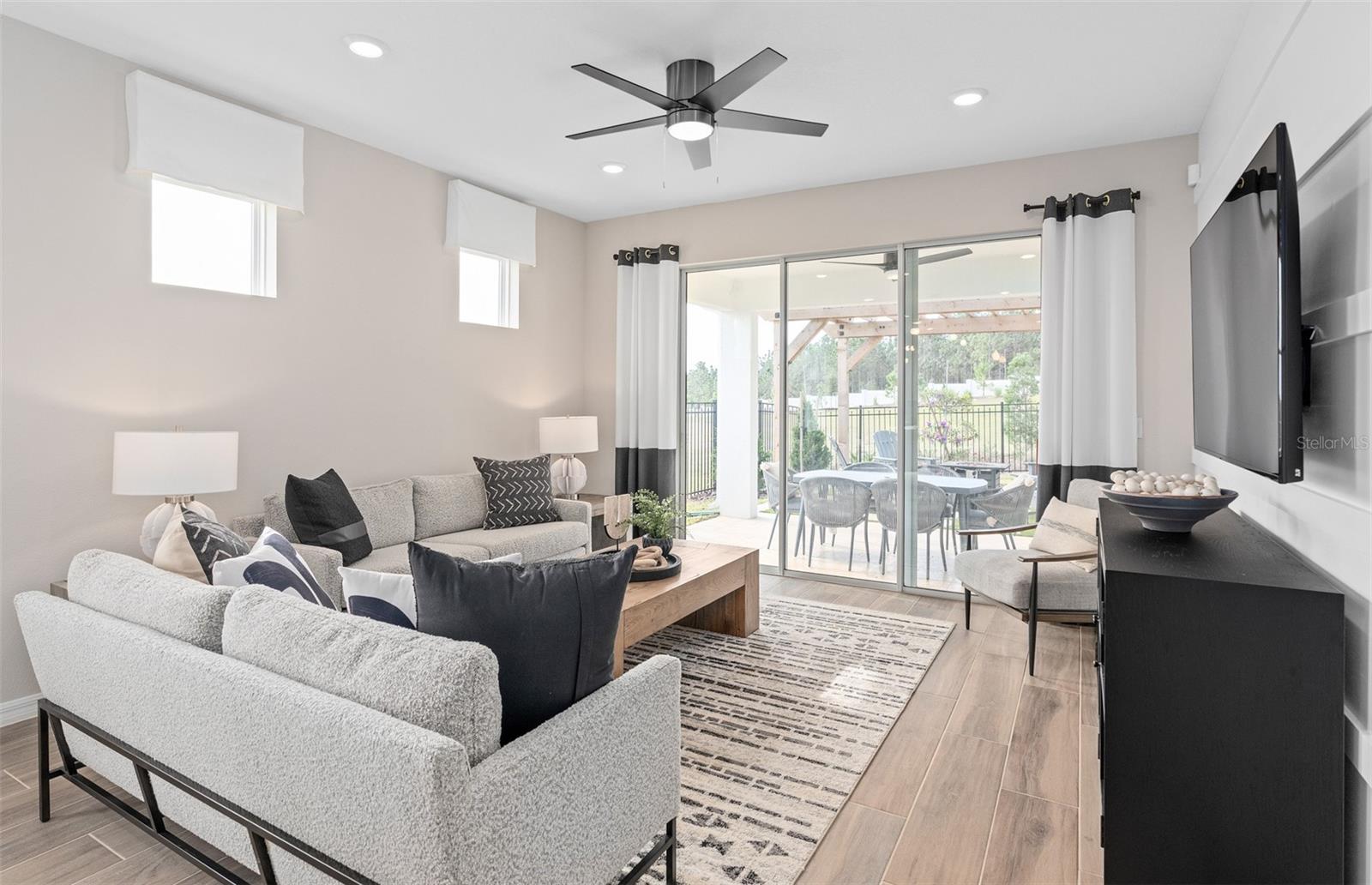 DEL WEBB SUNBRIDGE - Residential