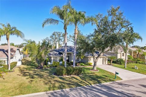 A home in PARRISH