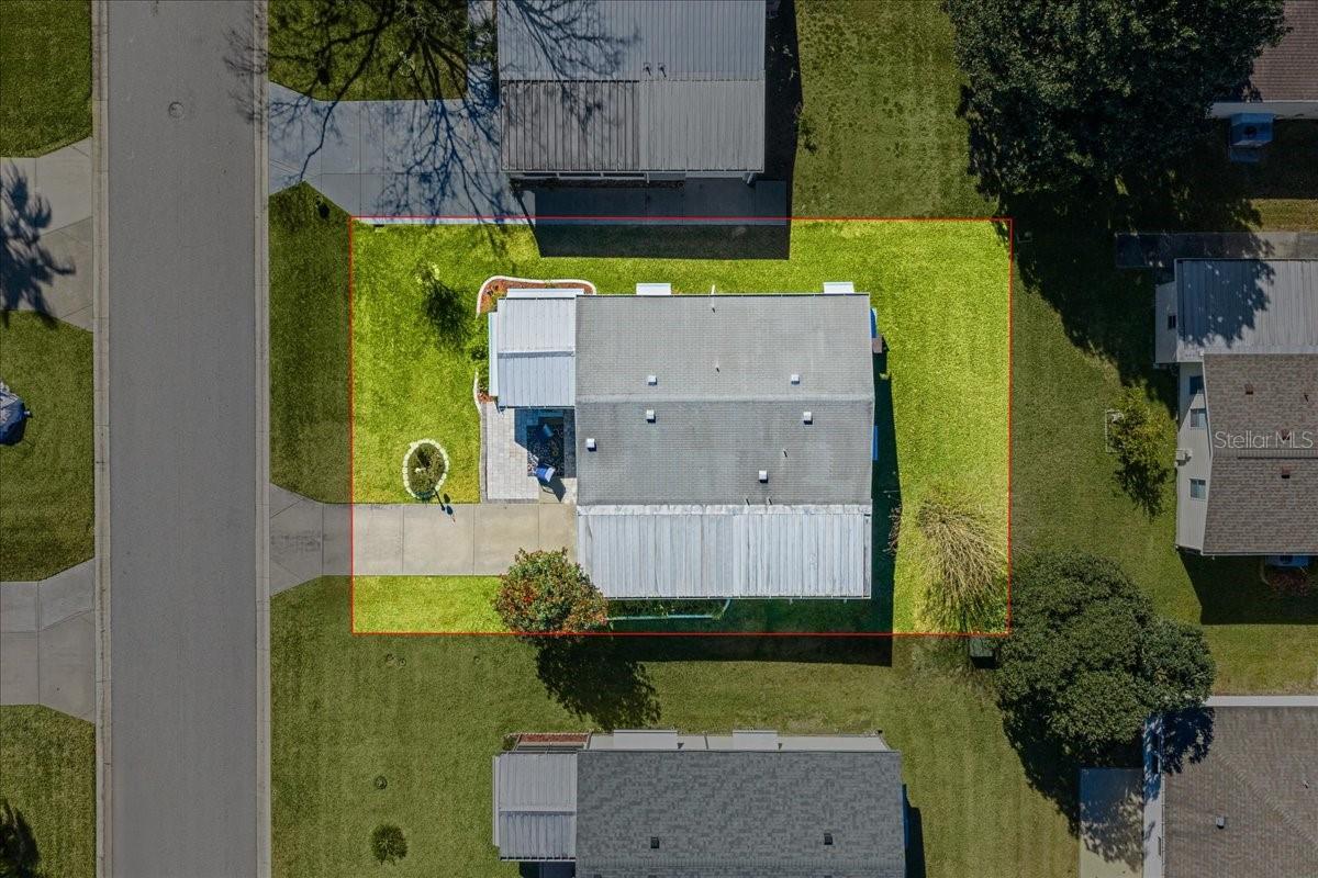 LADY LAKE ORANGE BLOSSOM GARDENS UNIT 09 - Residential