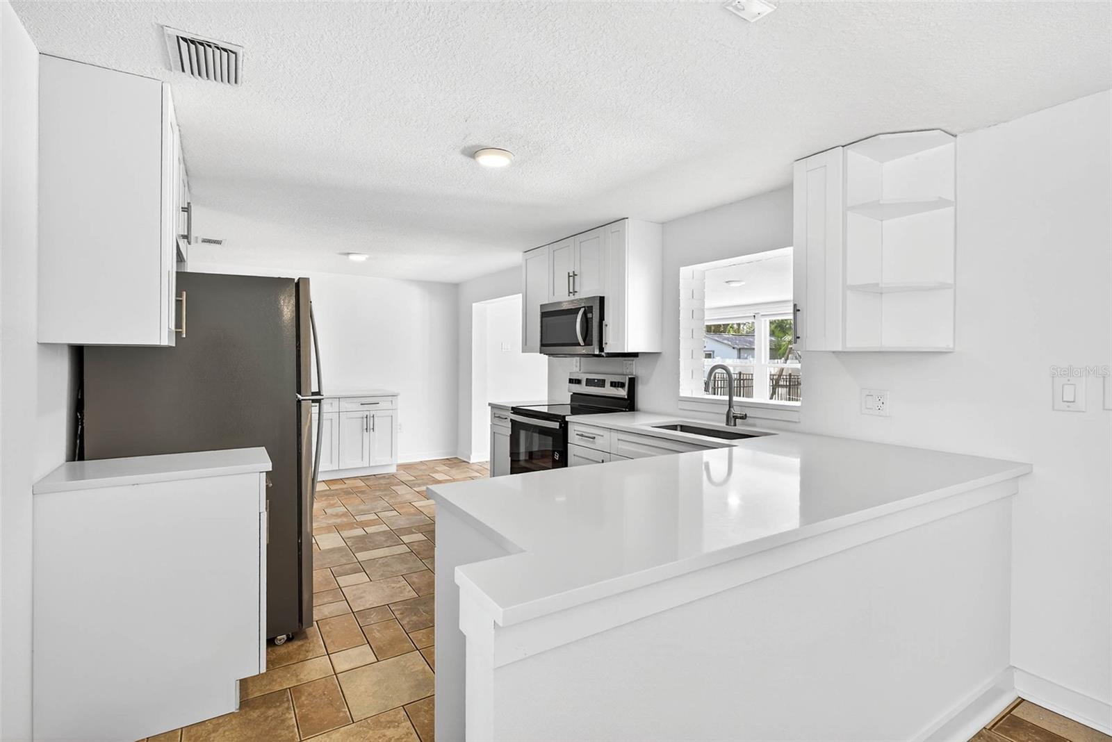 TAMPASHORES BAY SEC - Residential