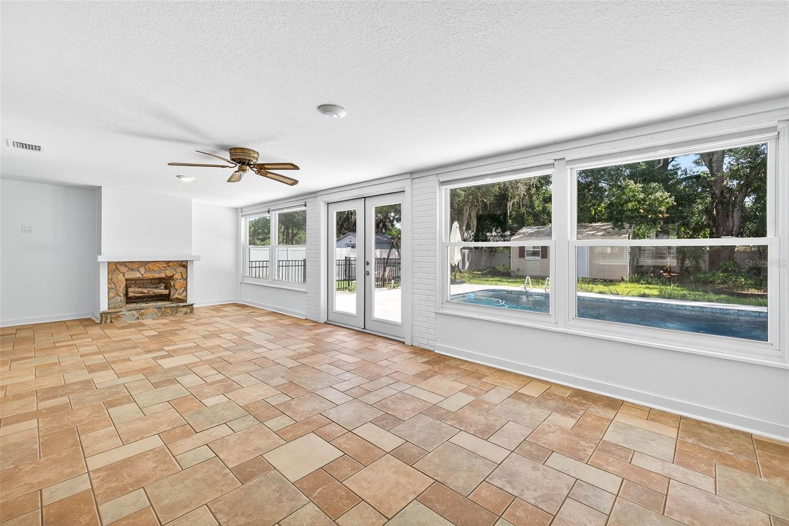 TAMPASHORES BAY SEC - Residential