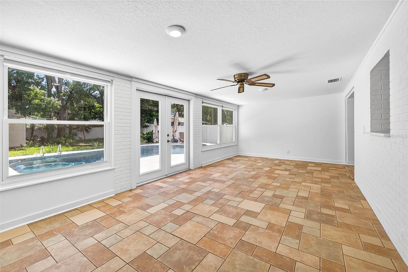TAMPASHORES BAY SEC - Residential
