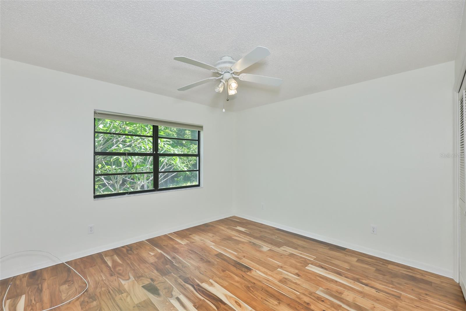 SUN CITY CENTER UNIT 32B - Residential