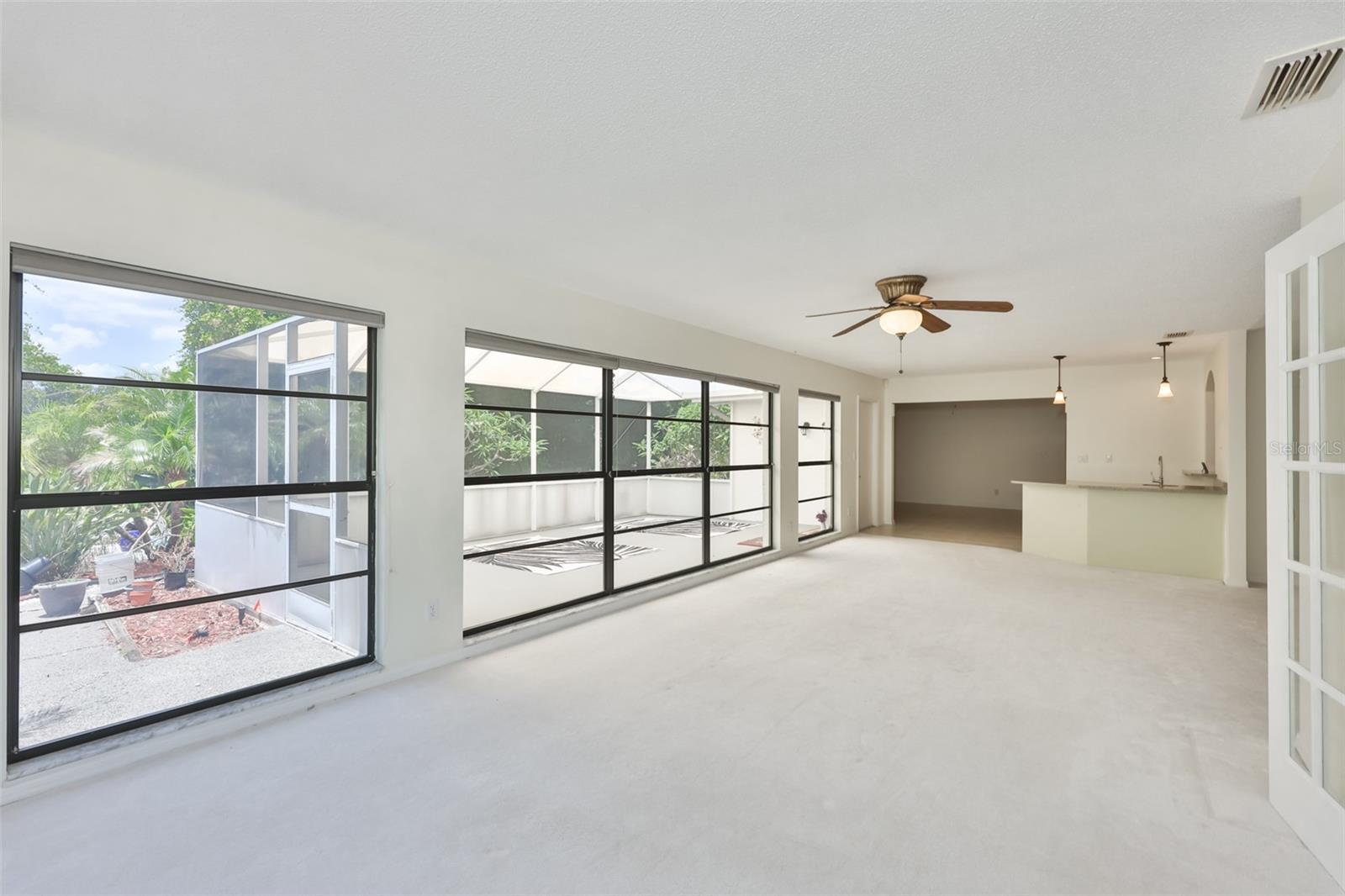 SUN CITY CENTER UNIT 32B - Residential