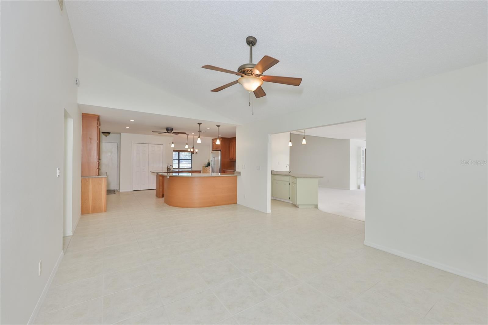 SUN CITY CENTER UNIT 32B - Residential