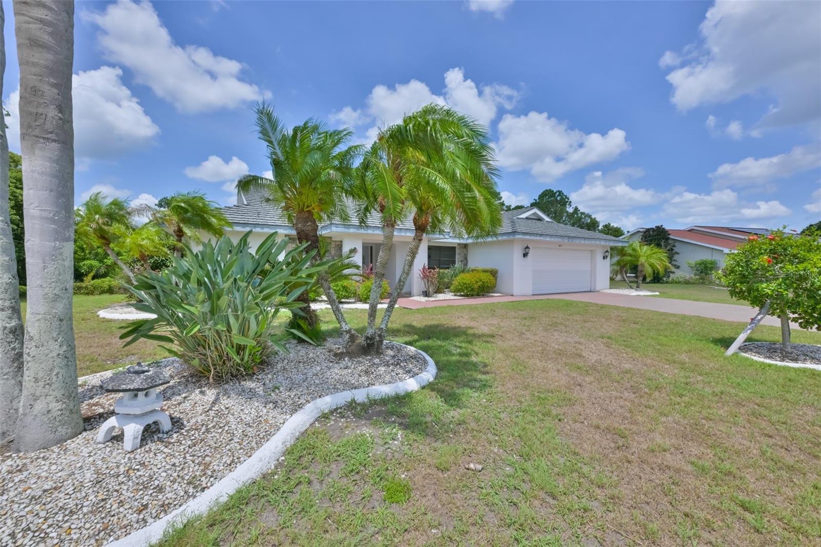 SUN CITY CENTER UNIT 32B - Residential