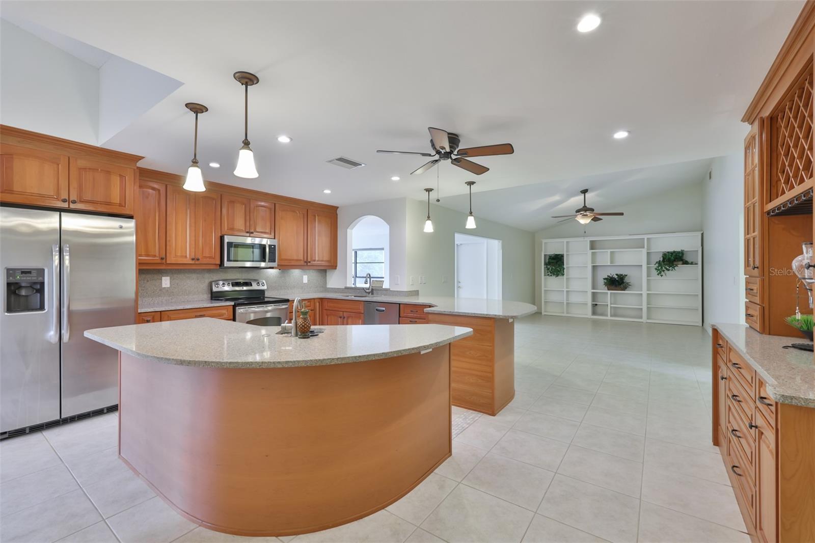 SUN CITY CENTER UNIT 32B - Residential