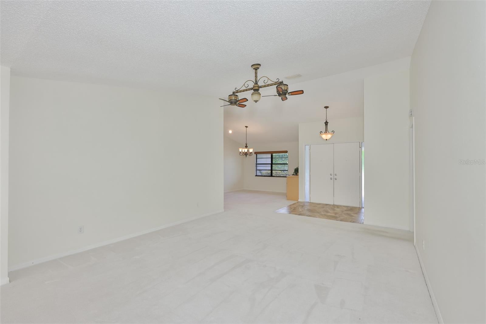 SUN CITY CENTER UNIT 32B - Residential
