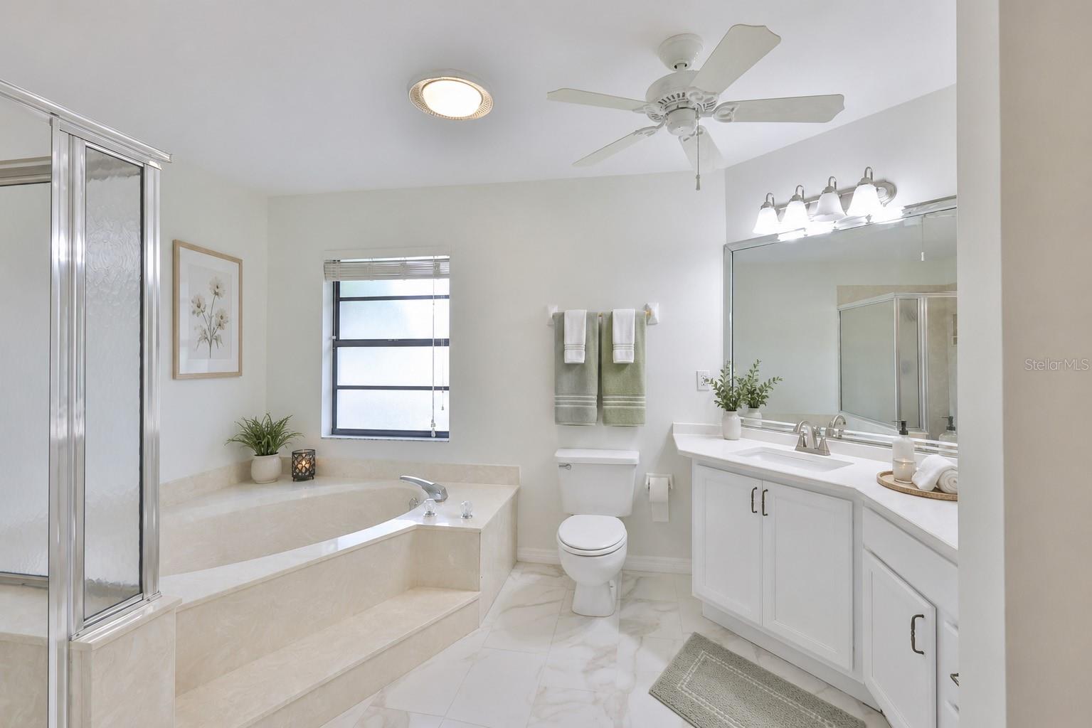 SUN CITY CENTER UNIT 32B - Residential
