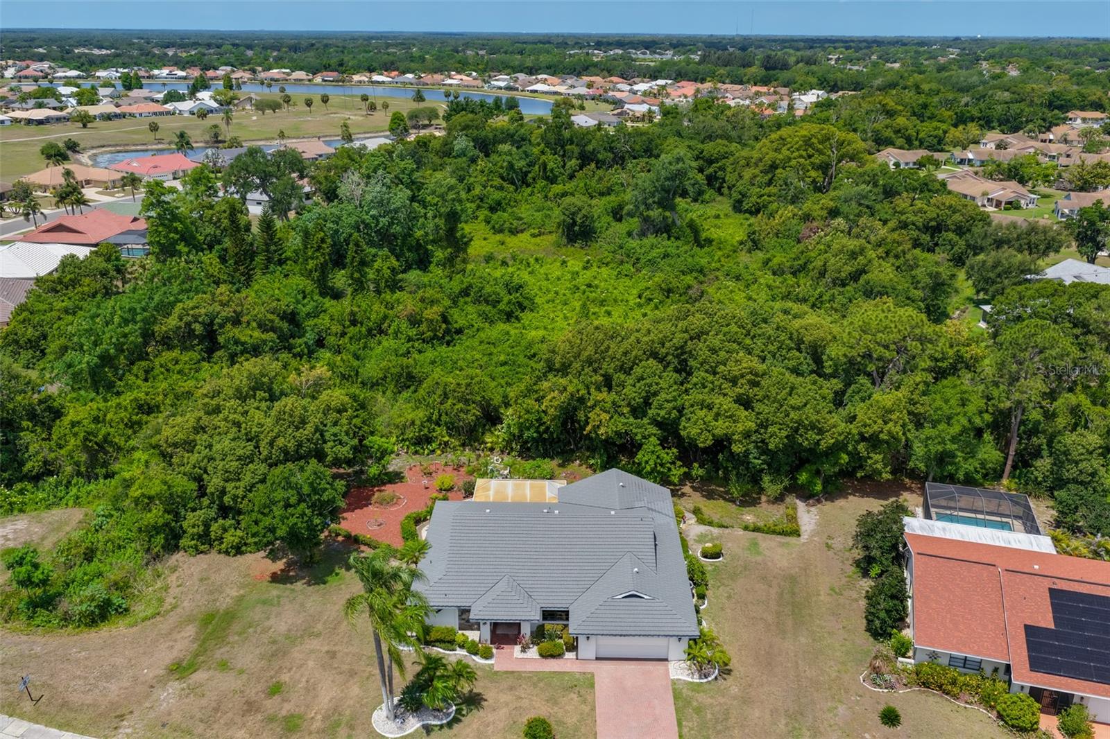 SUN CITY CENTER UNIT 32B - Residential