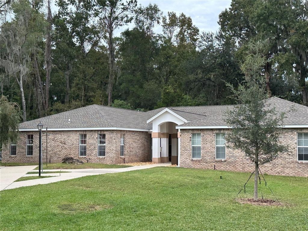 Photo of 1315 SE 25th Loop #102, Ocala, FL 34471 (MLS # OM714880)
