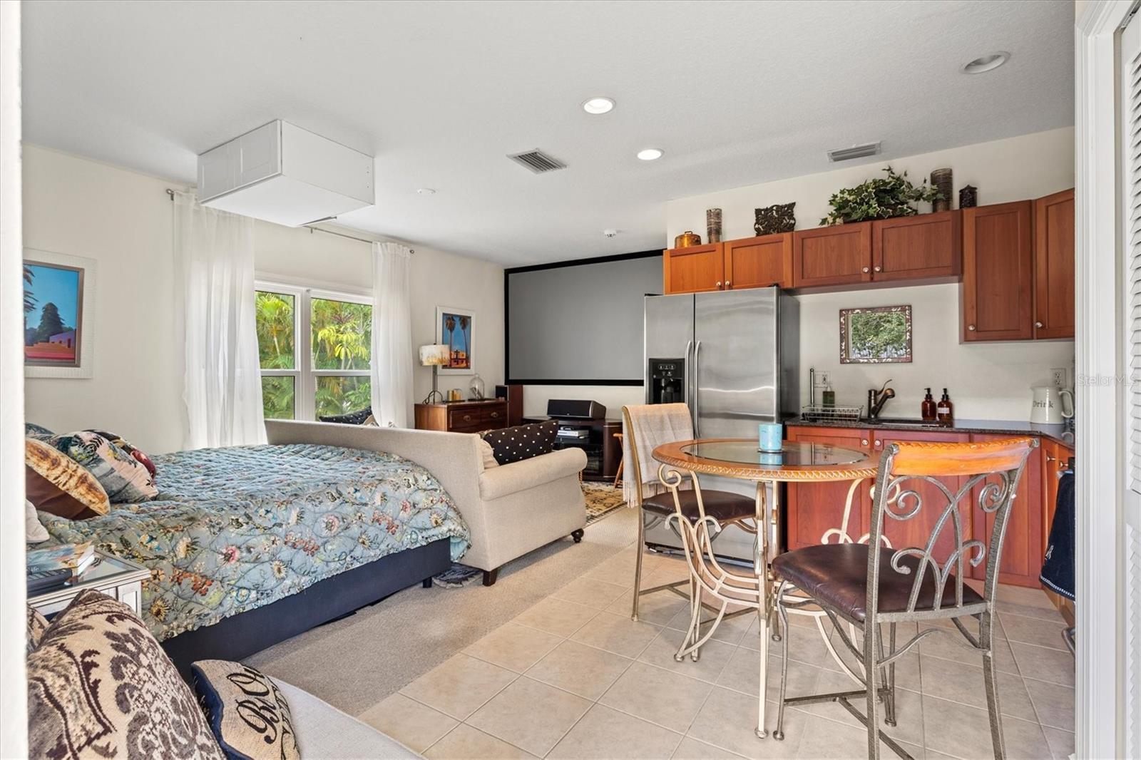 BURNS REALTY - Residential