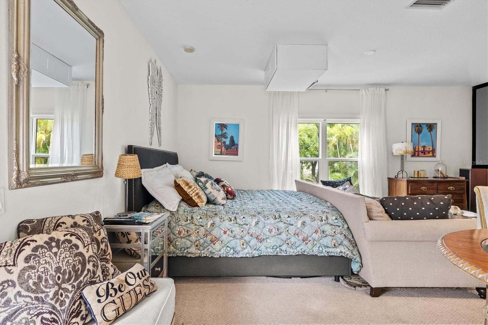 BURNS REALTY - Residential