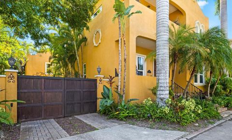 1724 CHERRY LANE SARASOTA FL 34236