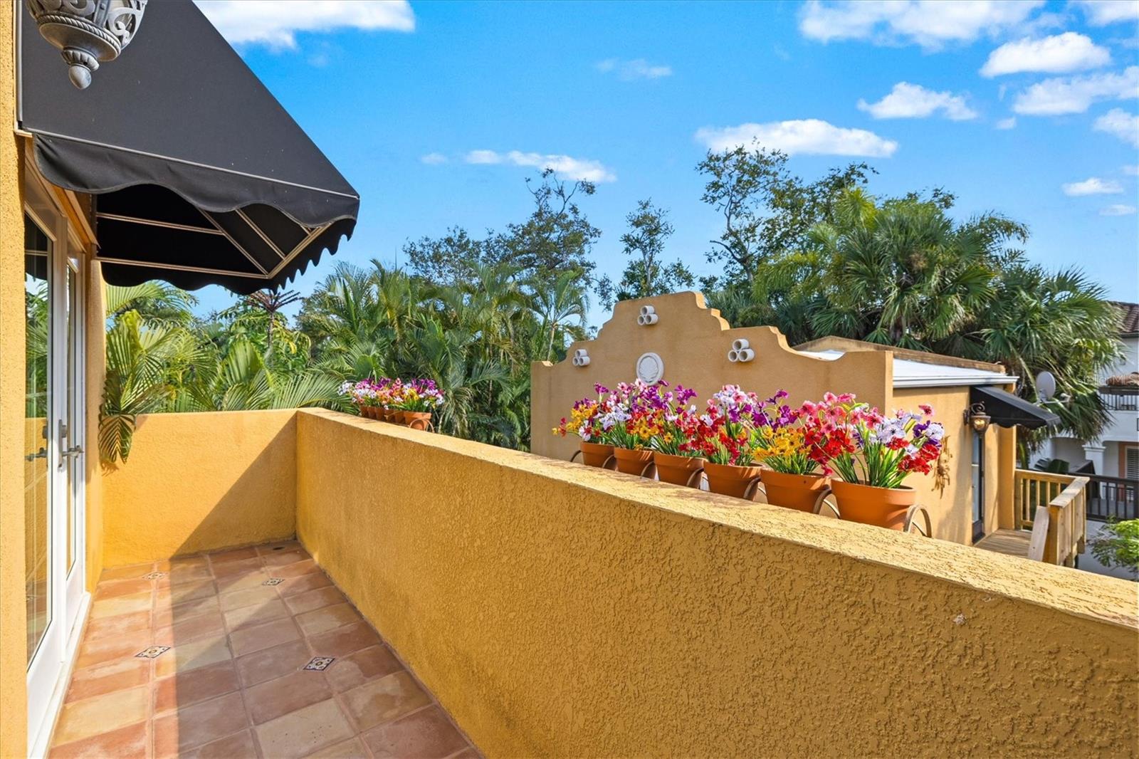 BURNS REALTY - Residential