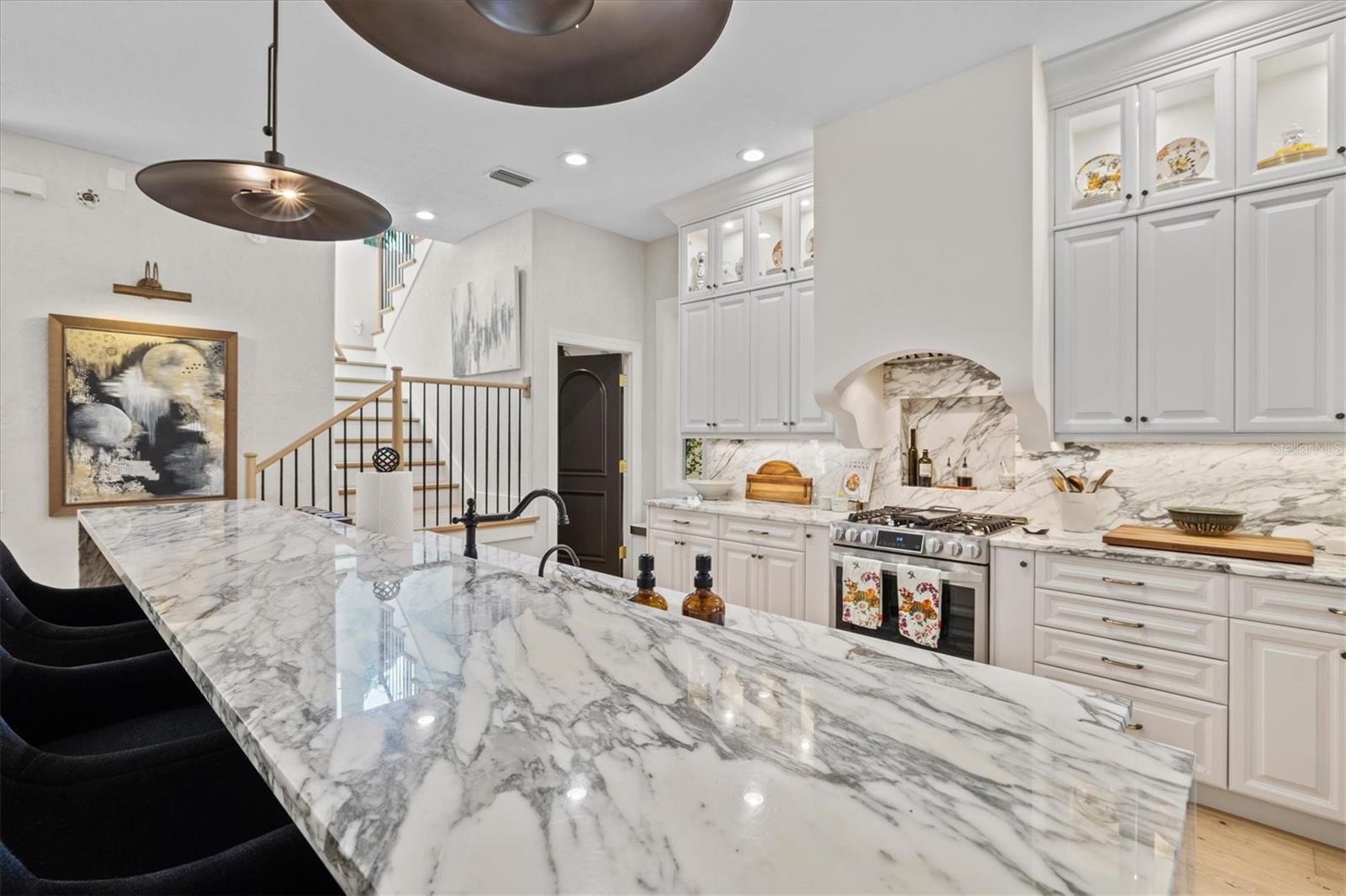 BURNS REALTY - Residential