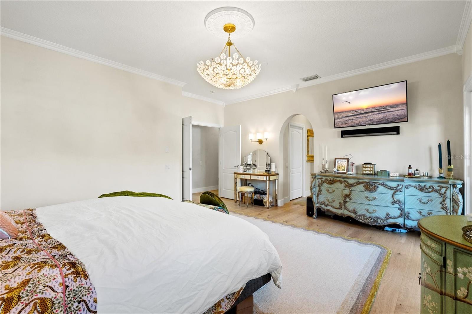 BURNS REALTY - Residential