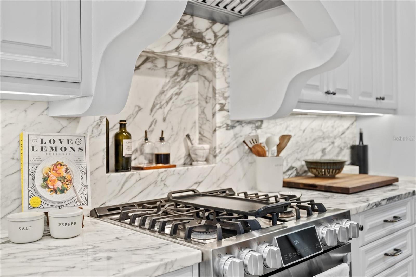 BURNS REALTY - Residential