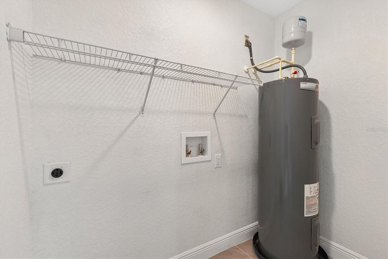 ORANGE BLOSSOM HILLS UN #2 - Residential