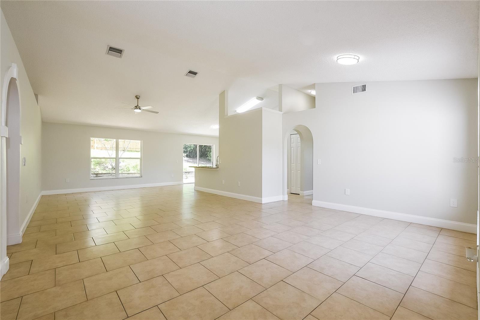 602 ARMADILLO DRIVE