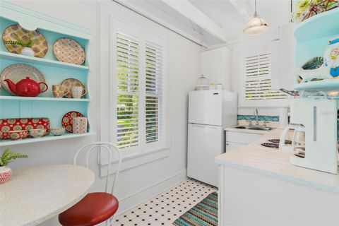 Tiny photo for 9233 Silver Lake Drive, Leesburg, FL 34788 (MLS # G5098341)