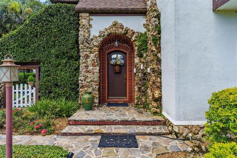 Tiny photo for 9233 Silver Lake Drive, Leesburg, FL 34788 (MLS # G5098341)