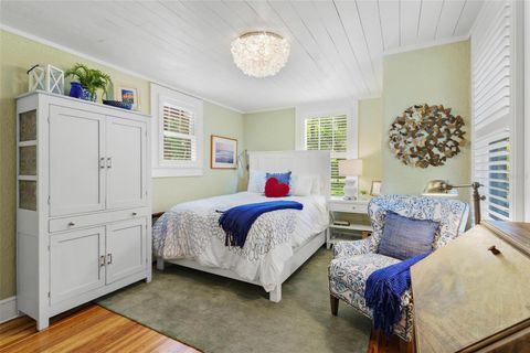 Tiny photo for 9233 Silver Lake Drive, Leesburg, FL 34788 (MLS # G5098341)