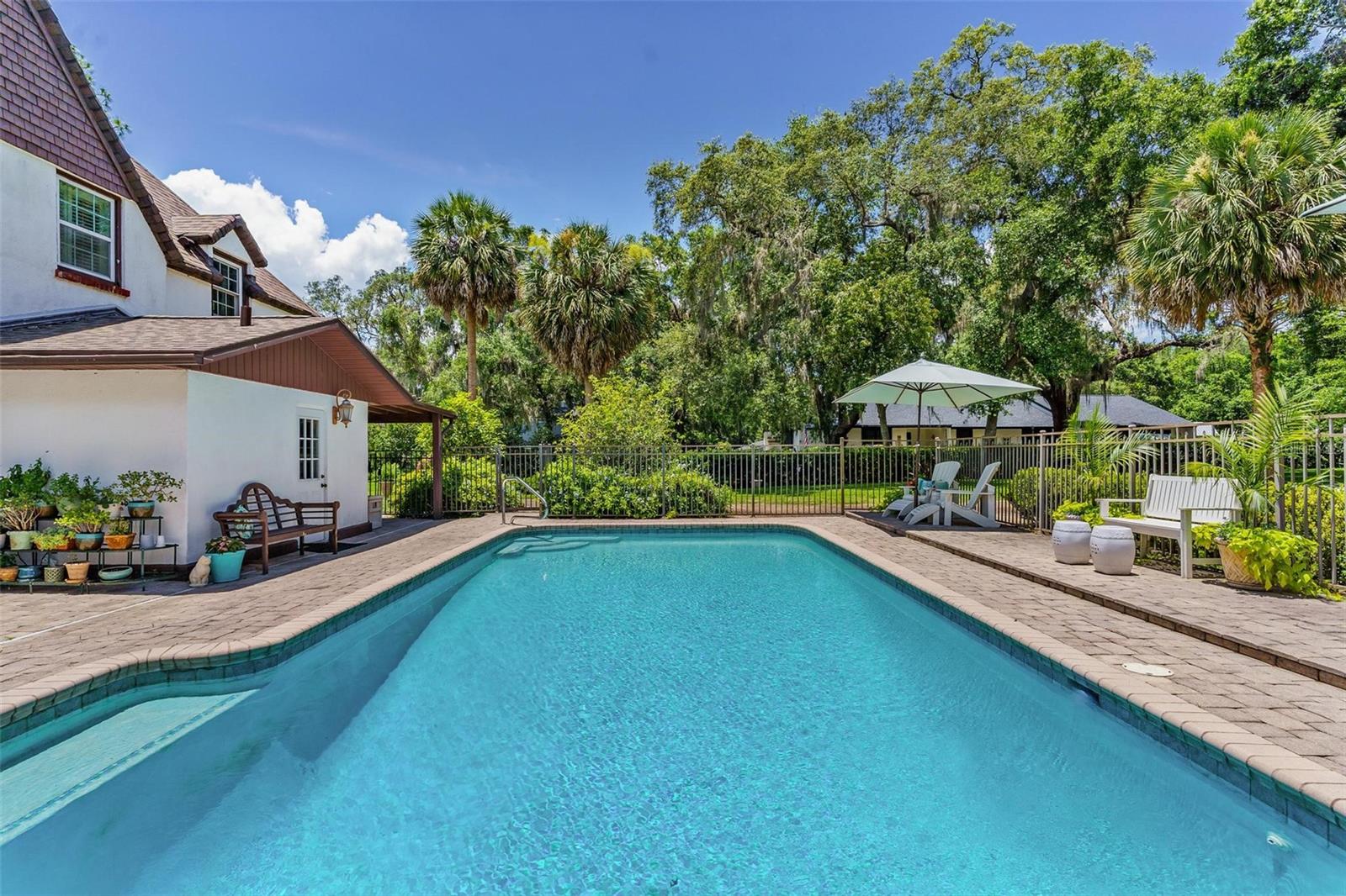 SILVER LAKE ESTATES - Residential