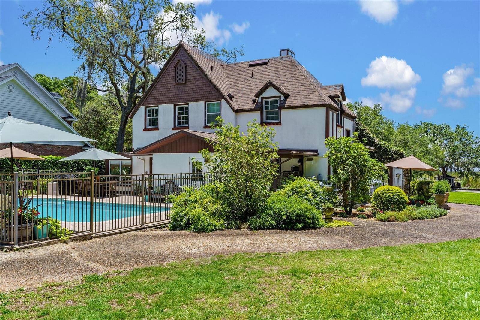 SILVER LAKE ESTATES - Residential